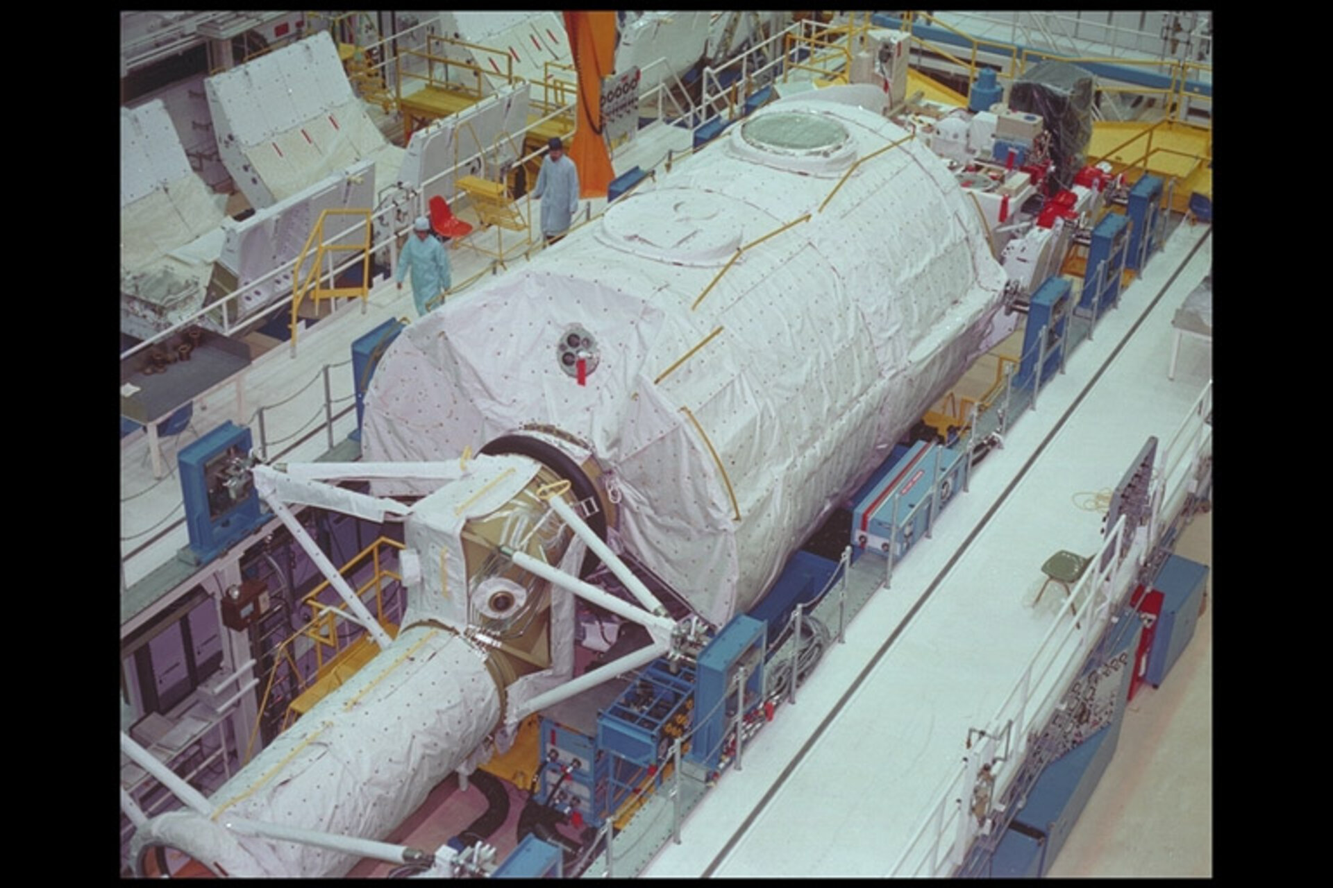 Spacelab-1 preparations