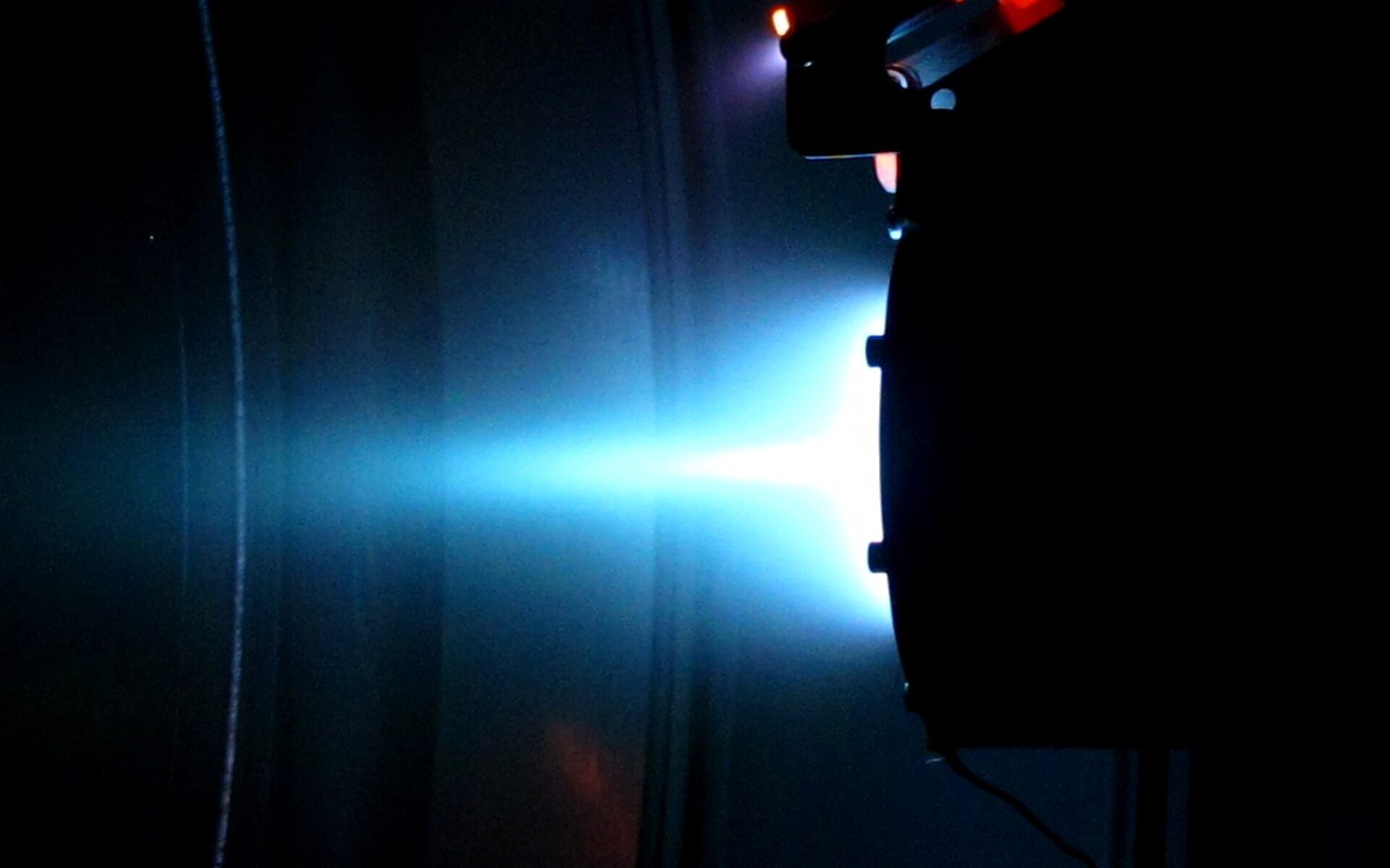 Test-firing of Polish plasma thruster 