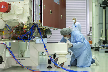 Readying EarthCARE to roll to the acoustic chamber