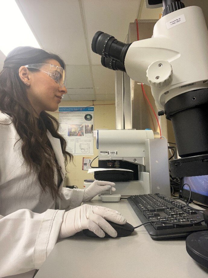 Dr Palumbo performing optical measurements on printed parts